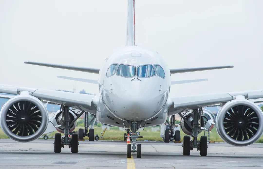 77�����ɶ���˾��ʽ��Ϊ��������˾����Ӧ��